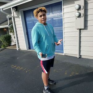 Meet your Posher, Jeray